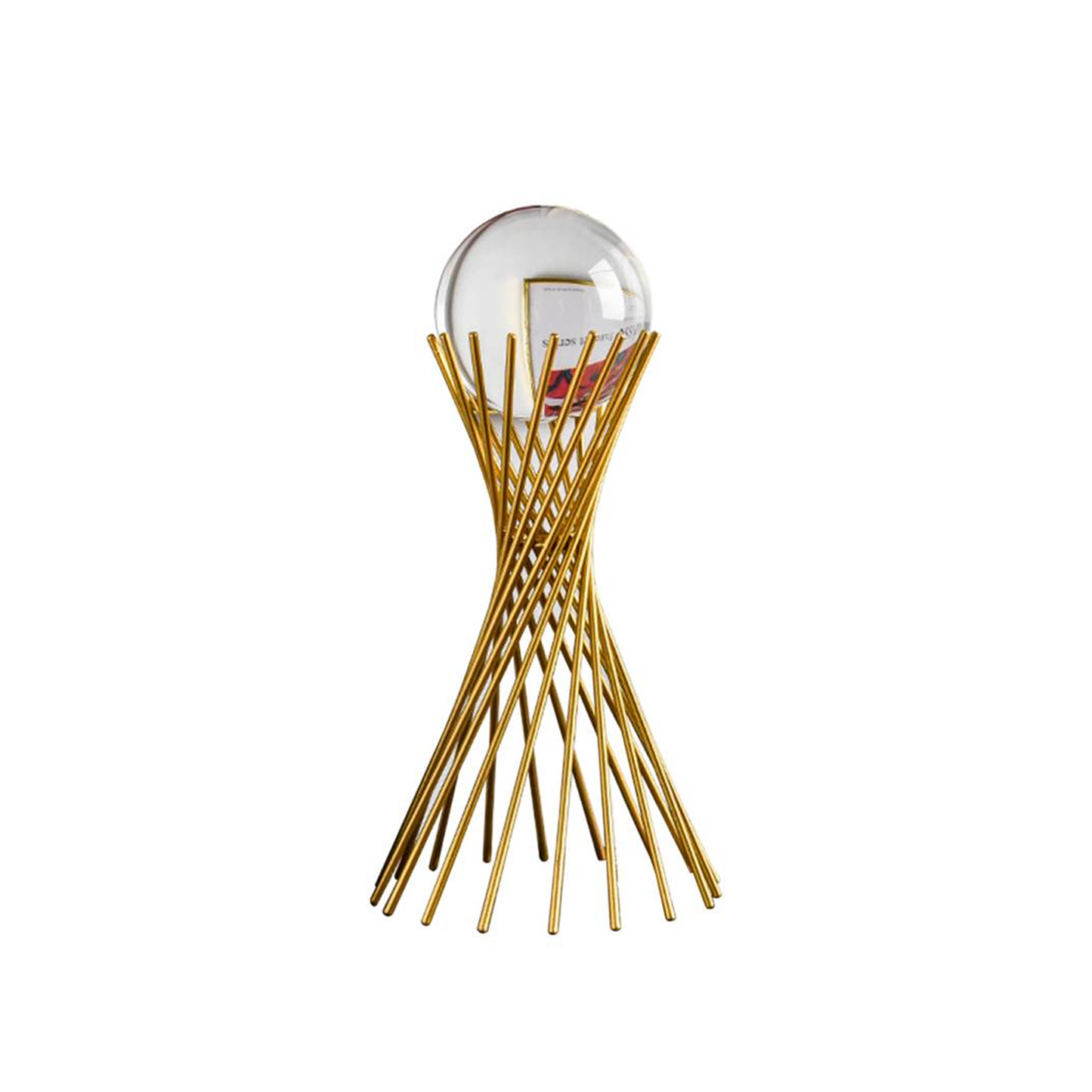 Adorno dorado con bola de vidrio